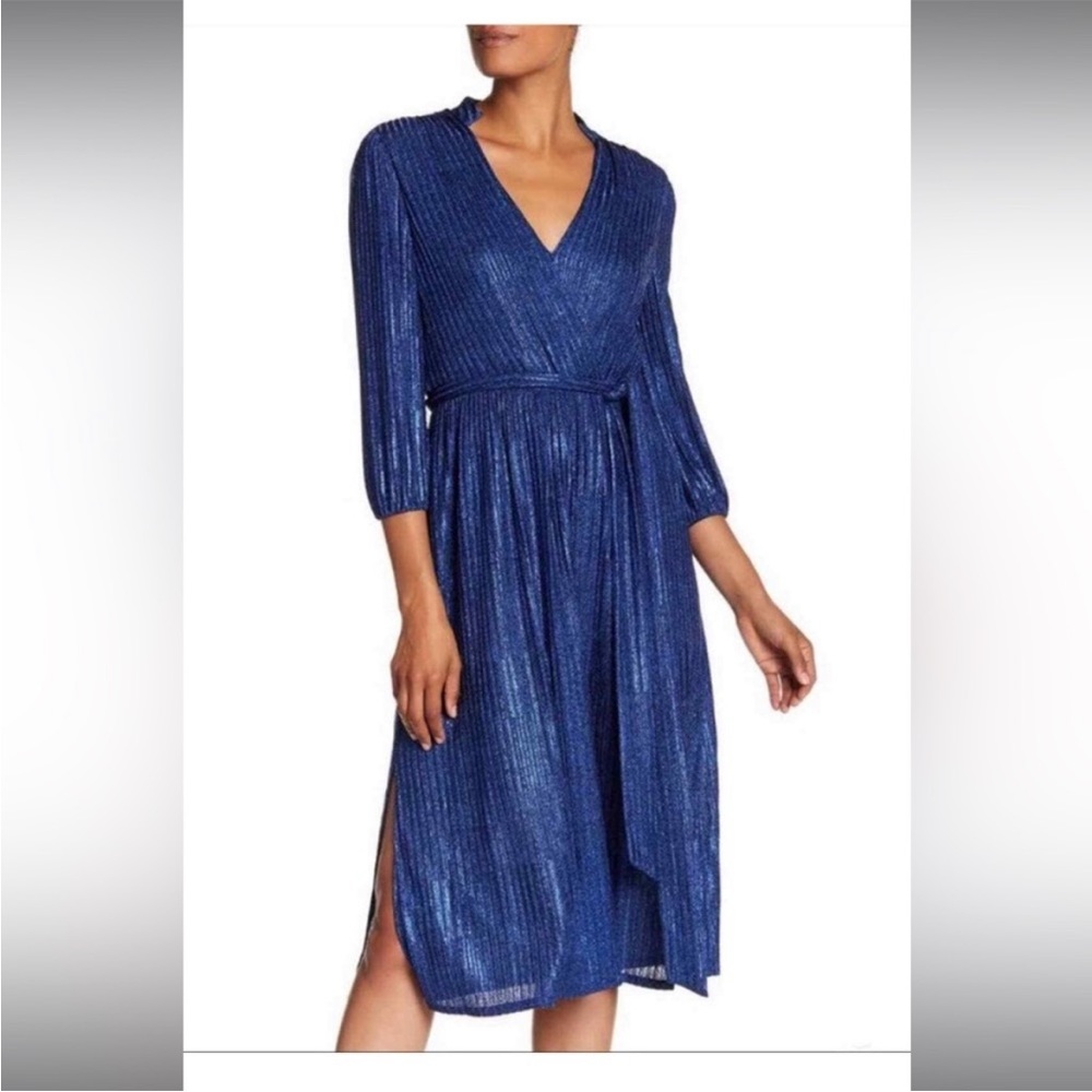 Alice and Olivia knee length blue sparkly dress